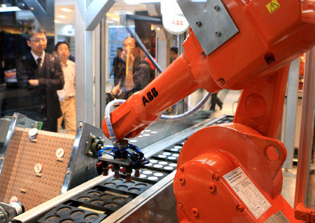 工業機器人,ABB機器人,發那科機器人,龍豐培訓